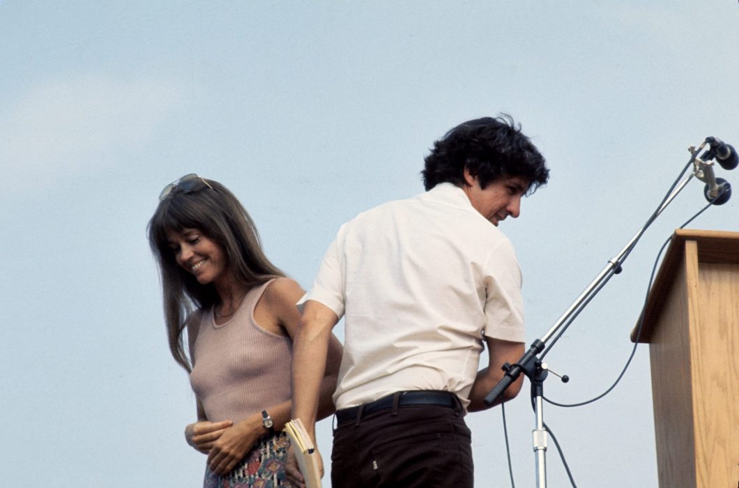 76 Jane Fonda Tom Hayden 2